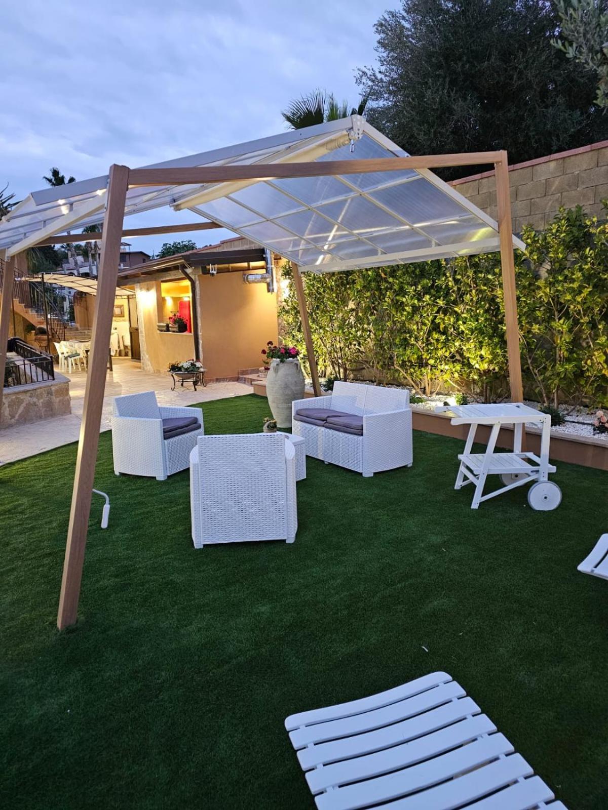 Casa Maya Brucoli Exteriér fotografie
