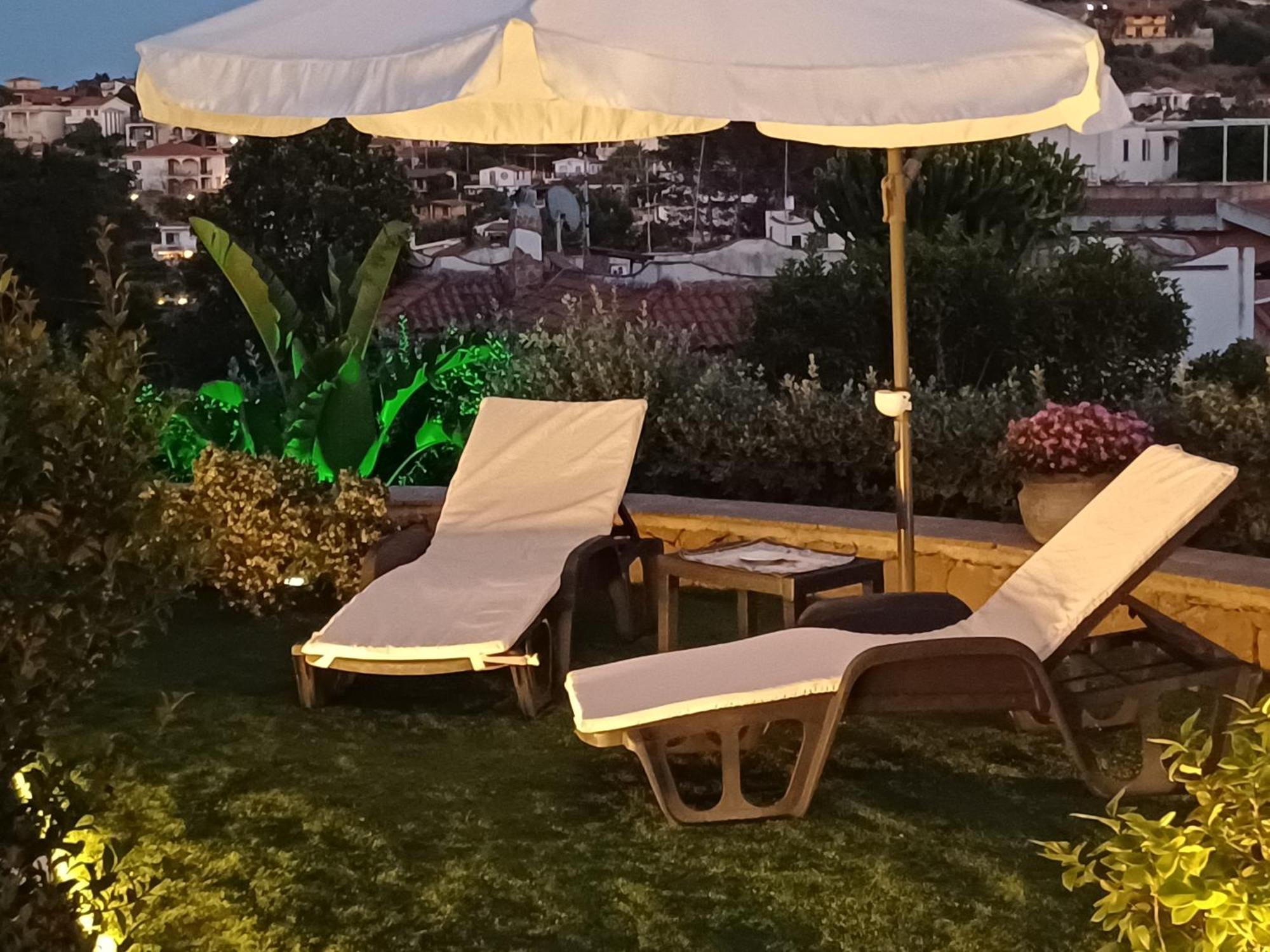 Casa Maya Brucoli Exteriér fotografie